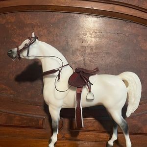 Custom English saddle set for traditional model horse